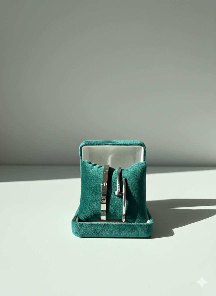 Van Cleef Light Blue